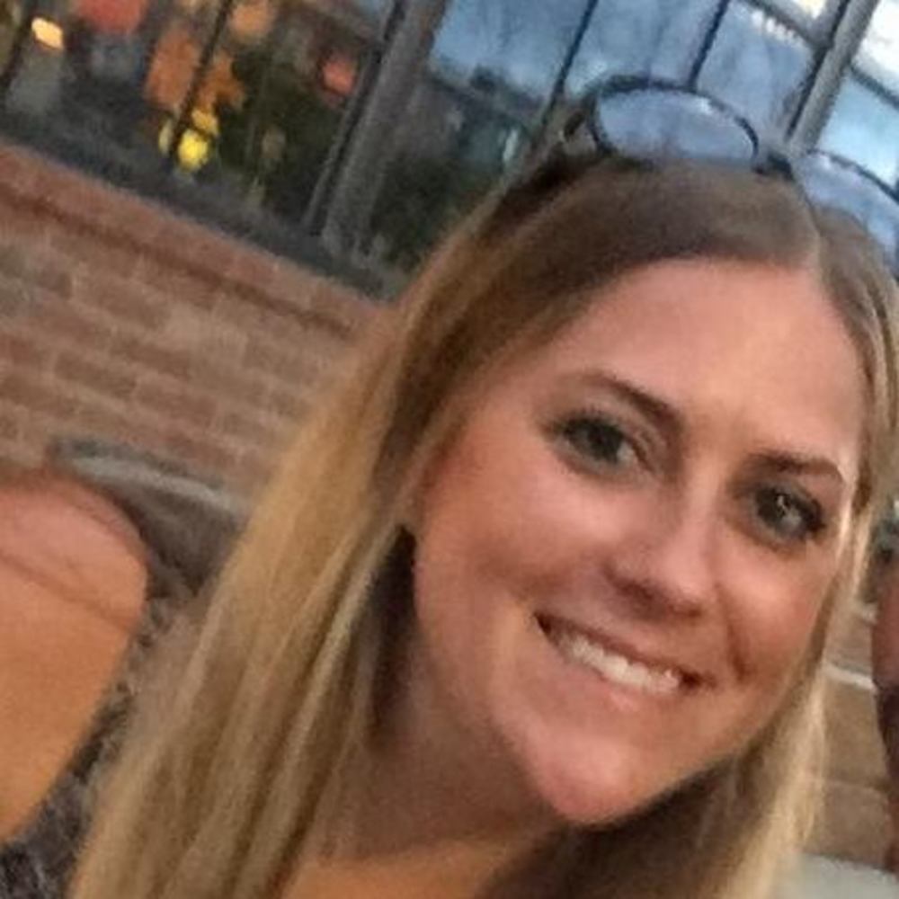 Meet your Posher, Candace